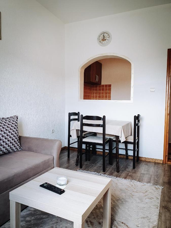Apartmani Stari Gaj جابلياك المظهر الخارجي الصورة
